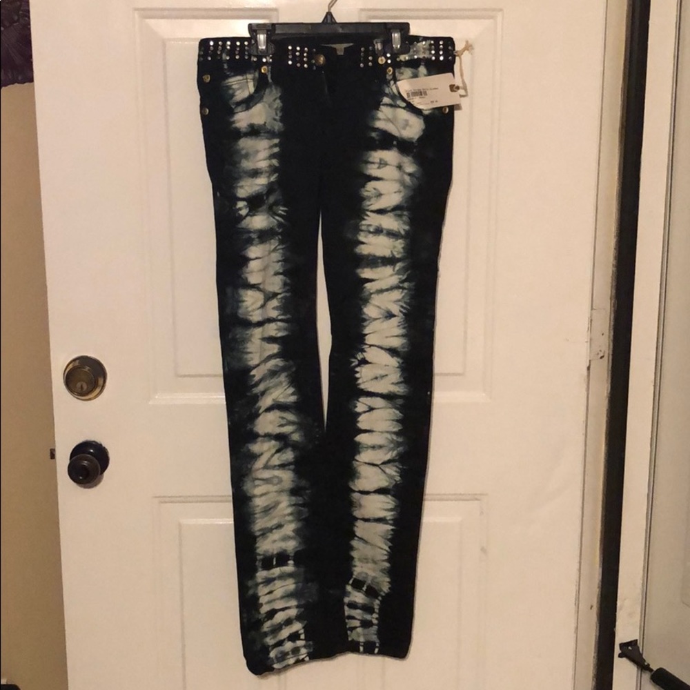 Woman’s Jeans